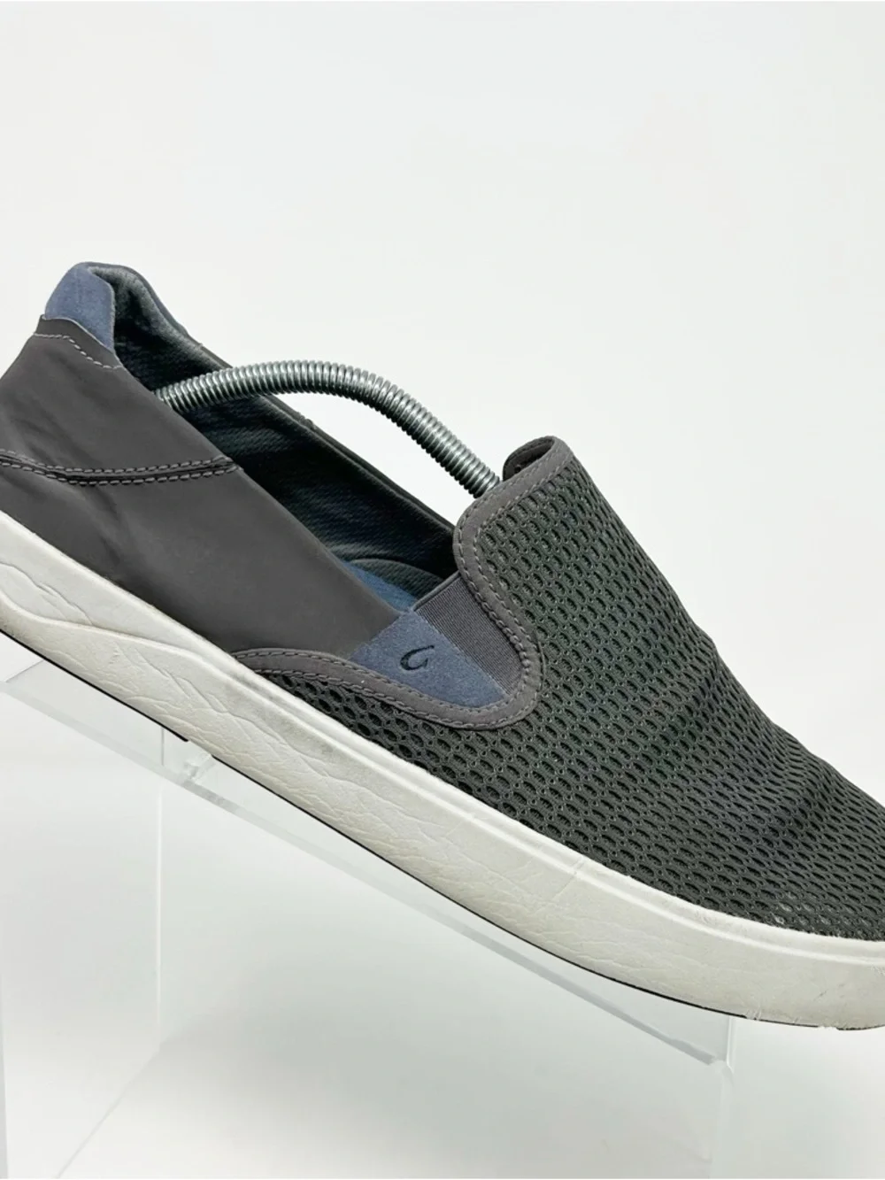 OluKai Lae‘ahi Men's Slip-On Sneakers Gray/Blue Breathable Casual Shoes Size 12